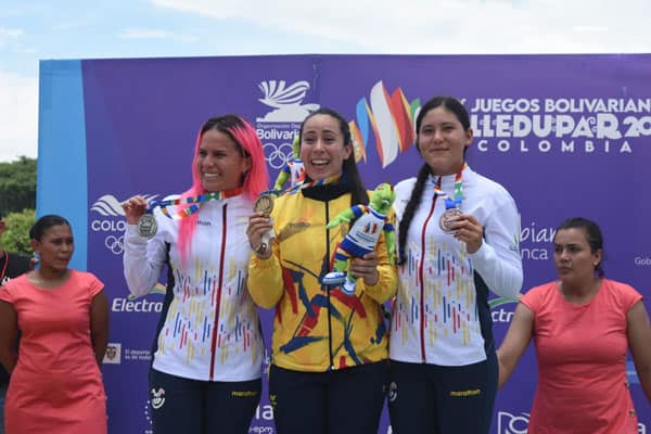 Medallas de plata y bronce en BMX femenino