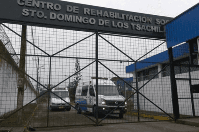 Al menos dos presos muertos y otros cinco heridos en nuevo motín en Ecuador