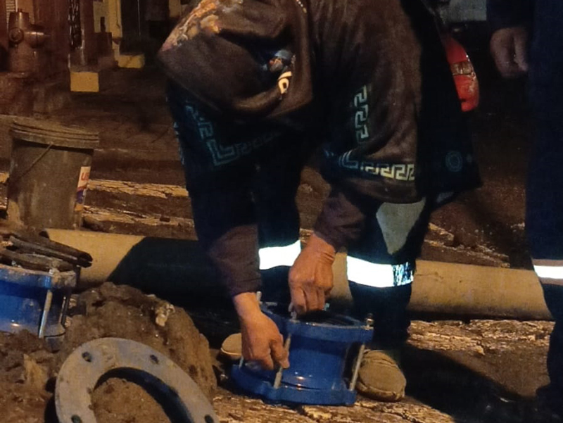 Epmapa-T atendió 20 emergencias en redes de agua potable y alcantarillado en Tulcán durante el fin de semana 1 empapa i