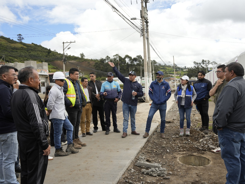 Obra vial avanza en el acceso sur de Tulcán 4 acceso sur