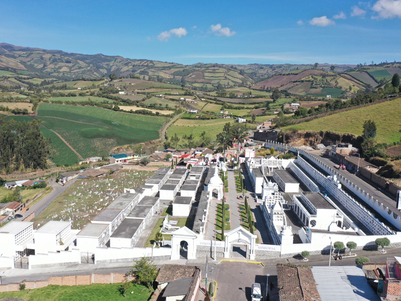 Montúfar inicia construcción de 200 bóvedas en Cementerio Municipal 7 cementerio de san gabriel