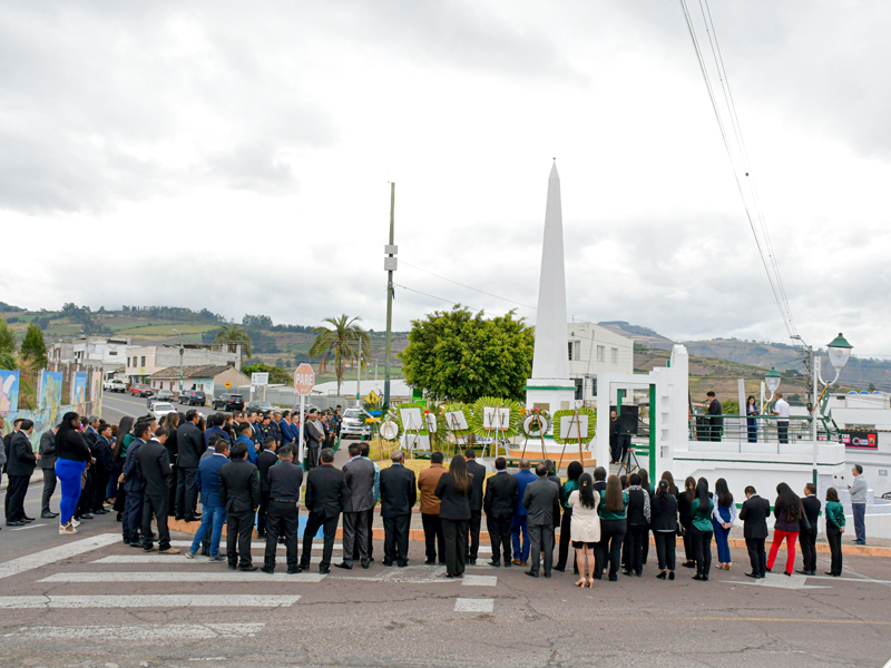 Cartas y convenios claves por los 45 años de Mira 5 mira