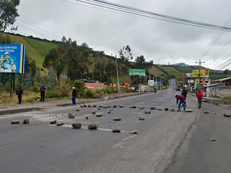 Las vías en Imbabura están habilitadas, en Carchi cuatropuntos siguen cerrados 10 estado