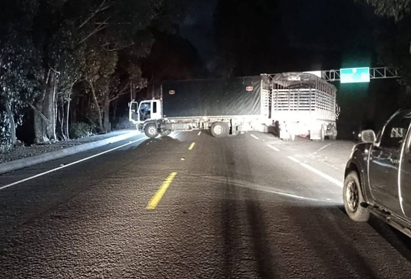 Transporte en pie de lucha en Carchi 8 Lucha