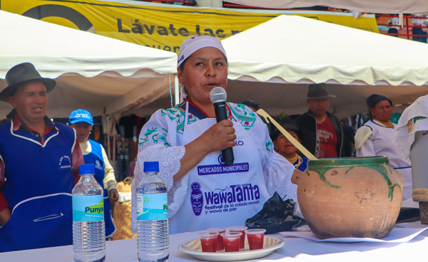 Otavalo se prepara para el feriado 10 Otavalo