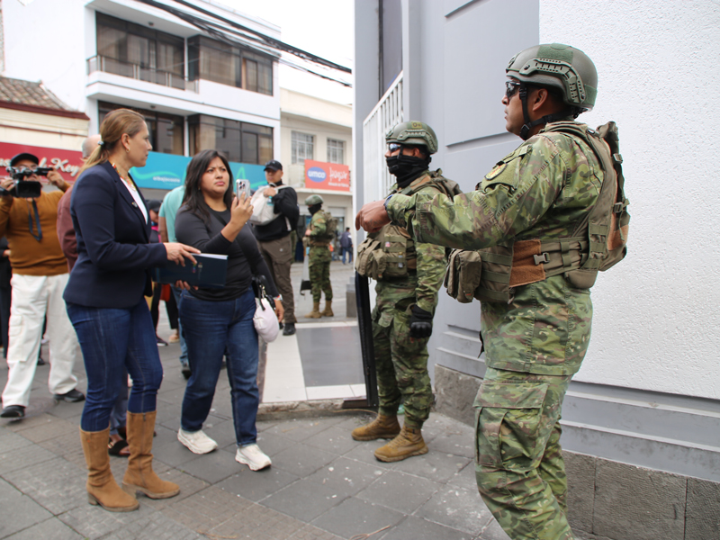 Comunidades y Alcaldesa de Otavalo llegaron a Ibarra 3 alcaldesa hermosa
