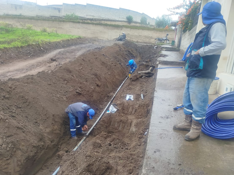 Proyectos de agua potable y saneamiento en San Antonio de Ibarra 10 ibarra-obras