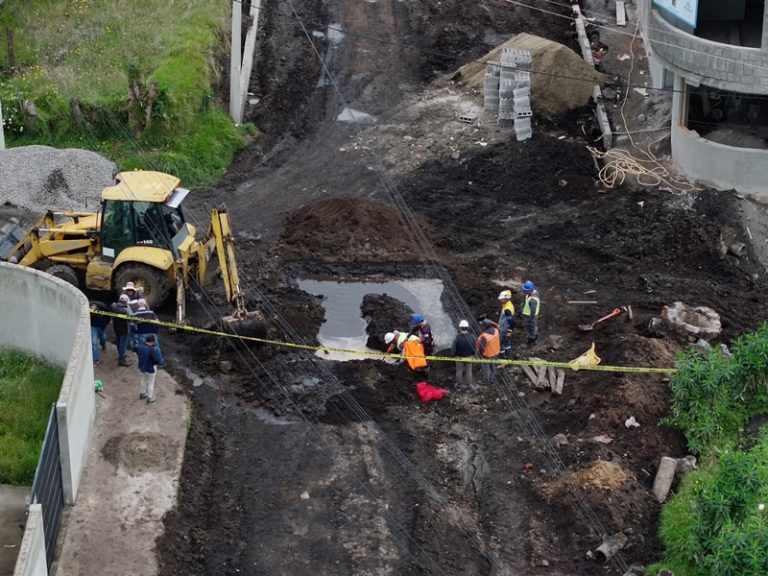 tulcan-obras-vias