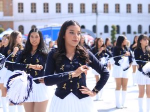 Tendencia 82 otavalo estudiantes 3