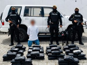 policia tababuela