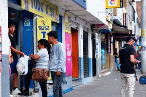 COMERCIO