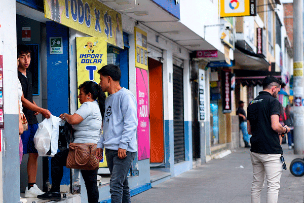 COMERCIO