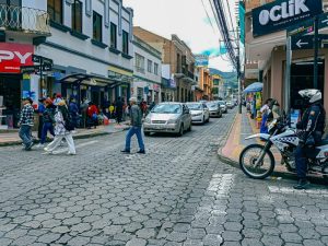 Ciudad 100 otavalo